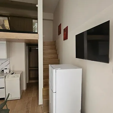 Apartment Magic Golem