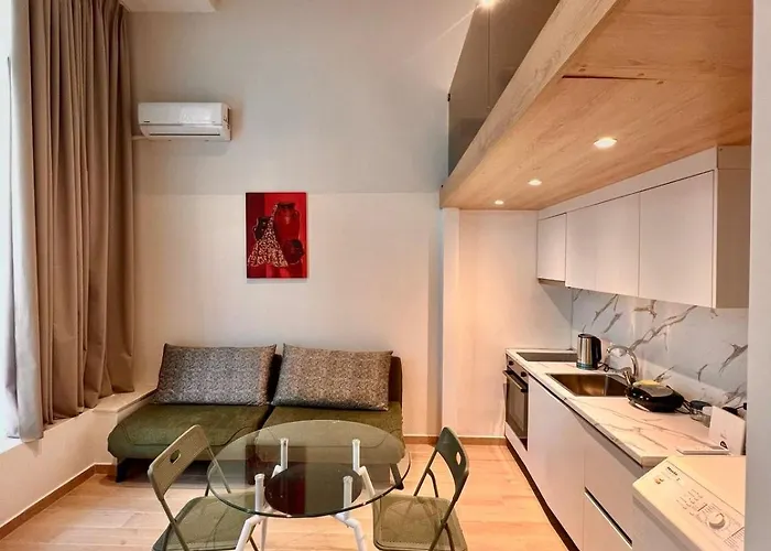 Magic Golem (Tirana)